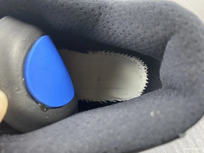 'Defining 14 Retro 487471-022 Moments' Air Jordan 1213